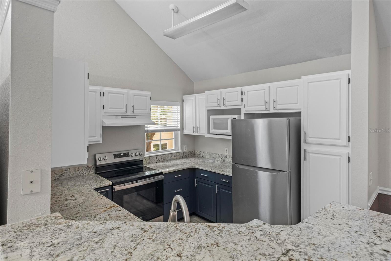 HAMPTONS/METROWEST - Residential