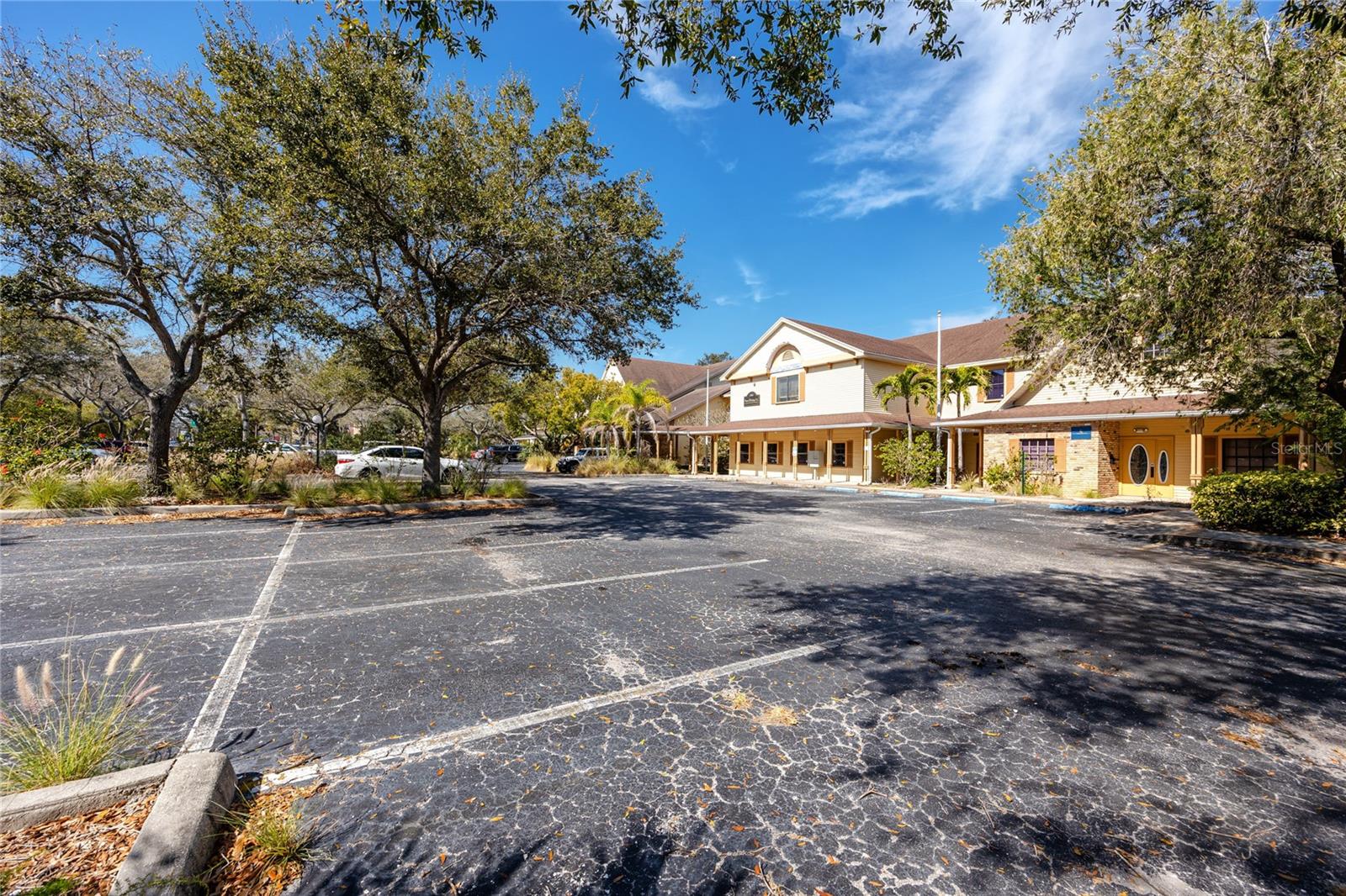 FAIRVIEW HEIGHTS BLK 4 PT REP - Commercial Sale