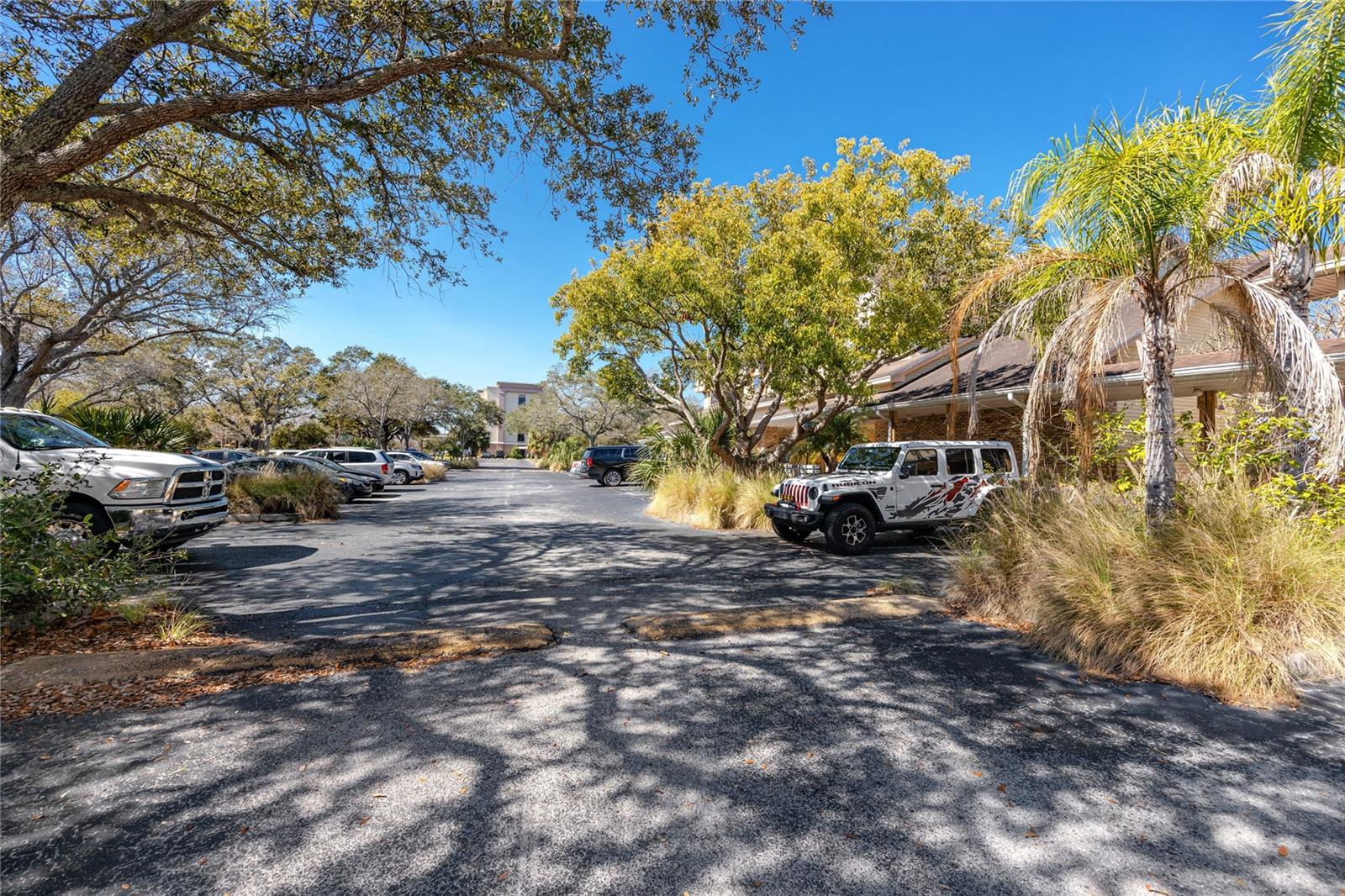 FAIRVIEW HEIGHTS BLK 4 PT REP - Commercial Sale