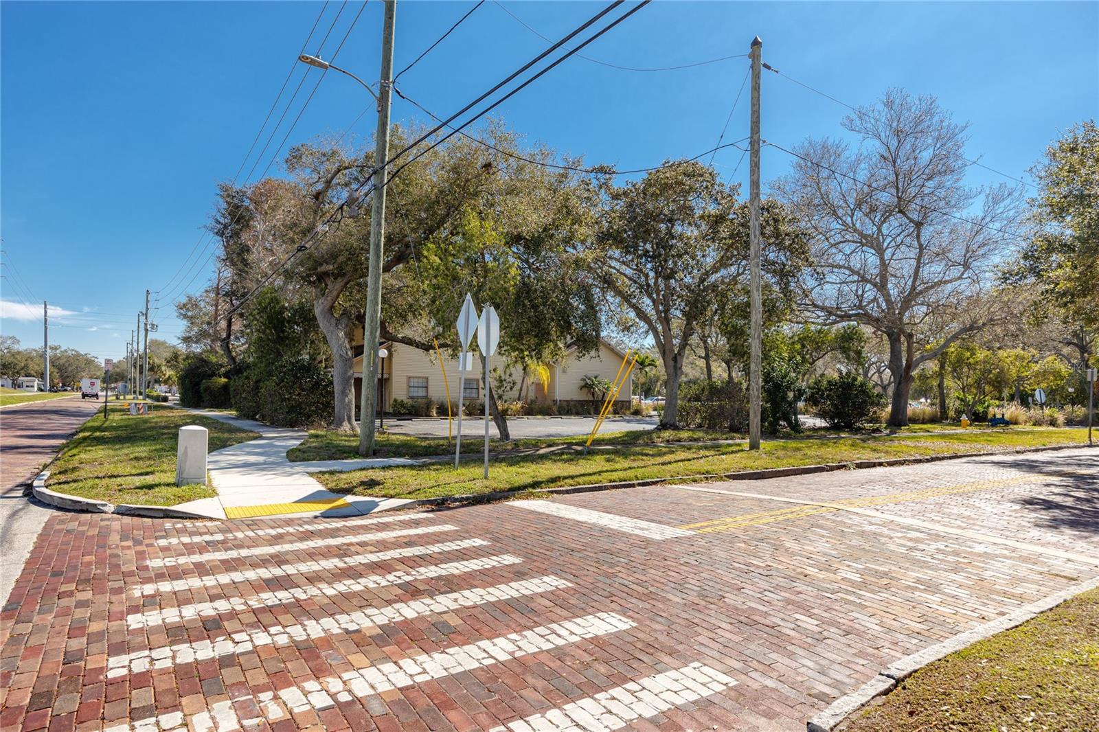 FAIRVIEW HEIGHTS BLK 4 PT REP - Commercial Sale