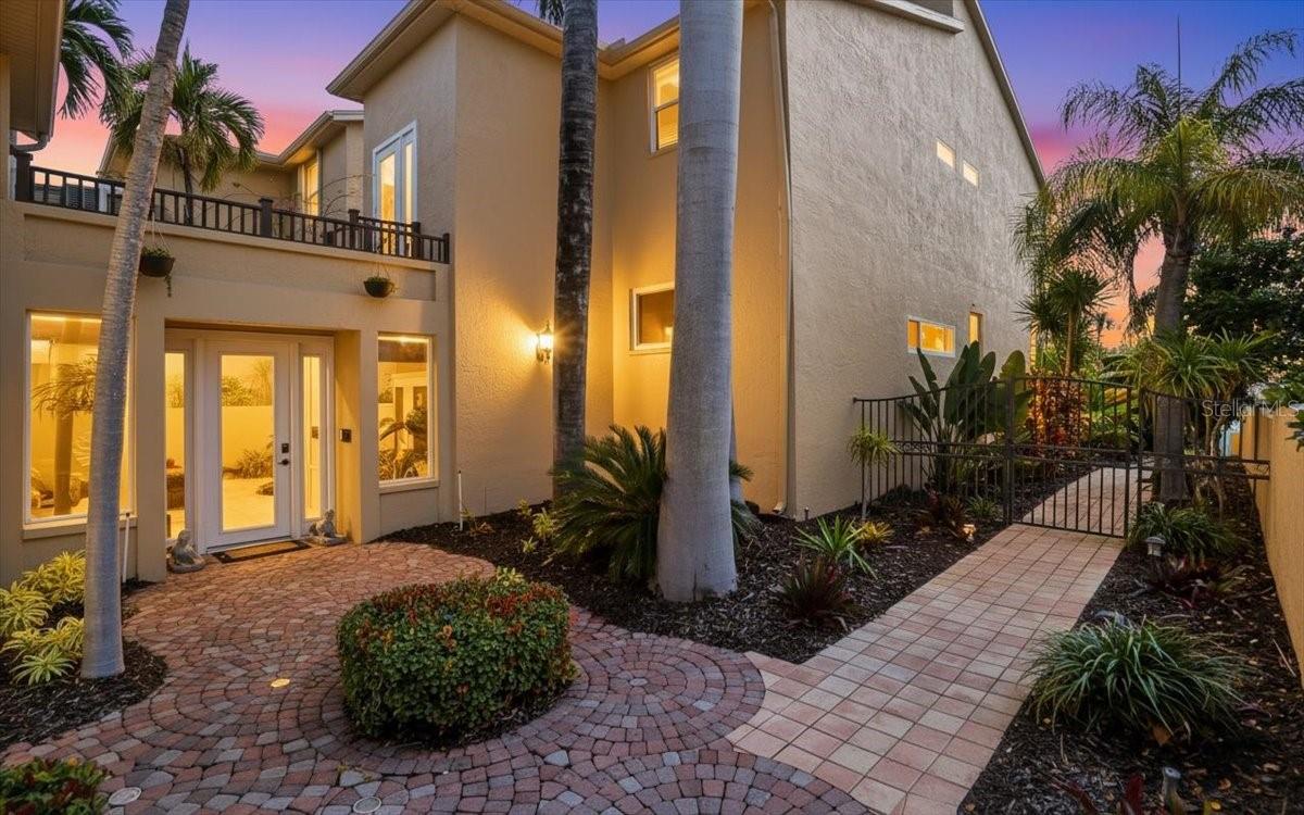 BRIDGEWATER TOWNHOMES - Residential