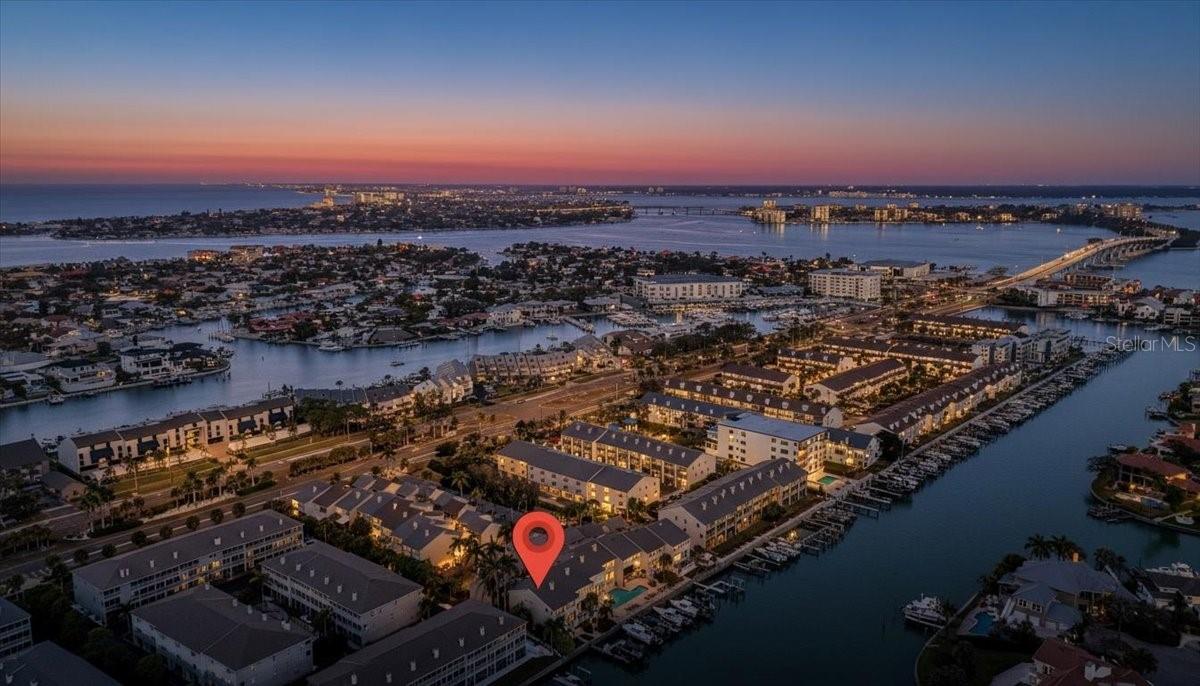 BRIDGEWATER TOWNHOMES - Residential