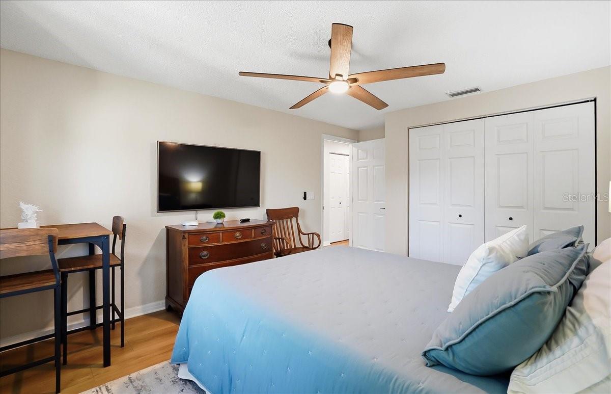 BRIDGEWATER TOWNHOMES - Residential