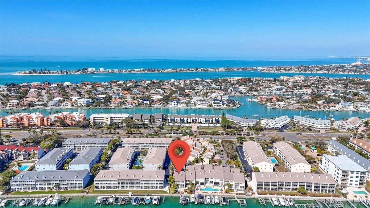 BRIDGEWATER TOWNHOMES - Residential