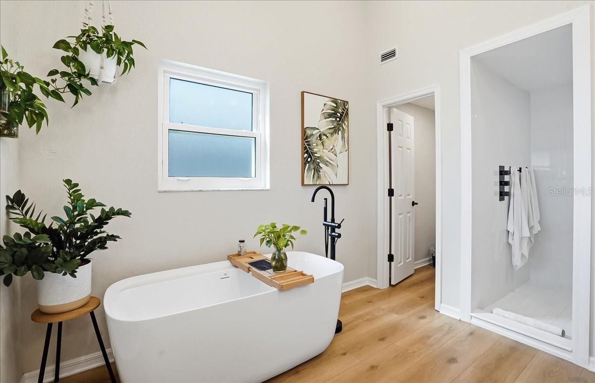 BRIDGEWATER TOWNHOMES - Residential