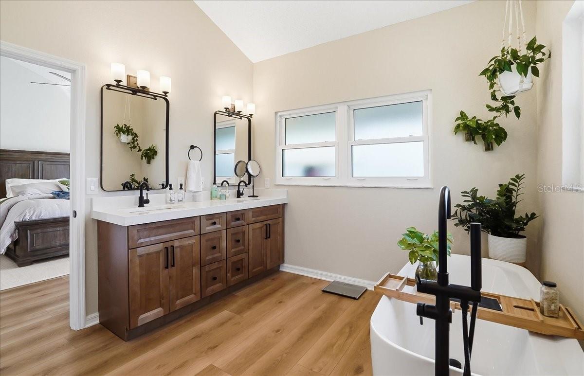 BRIDGEWATER TOWNHOMES - Residential