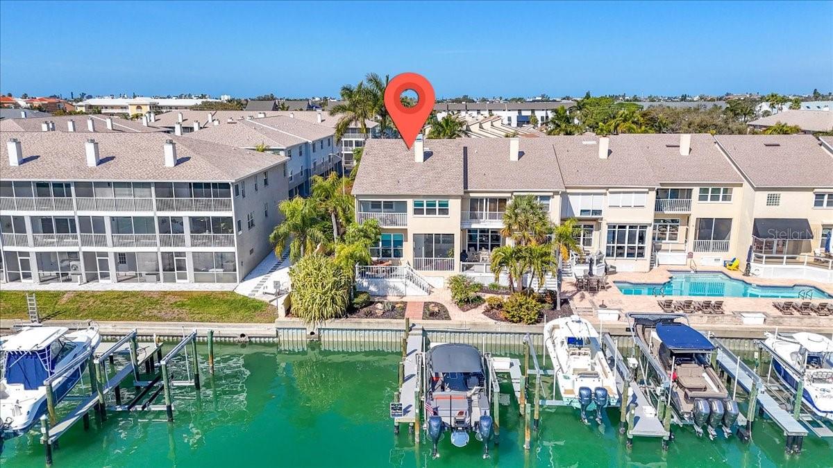 BRIDGEWATER TOWNHOMES - Residential