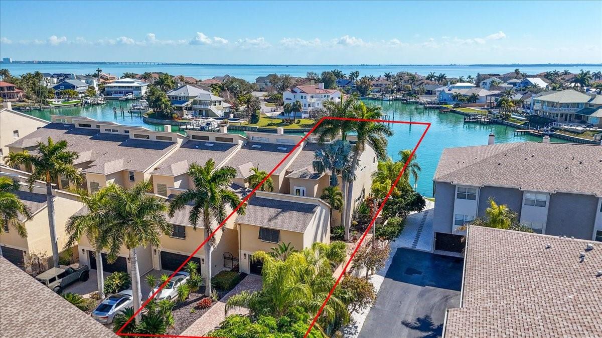 BRIDGEWATER TOWNHOMES - Residential