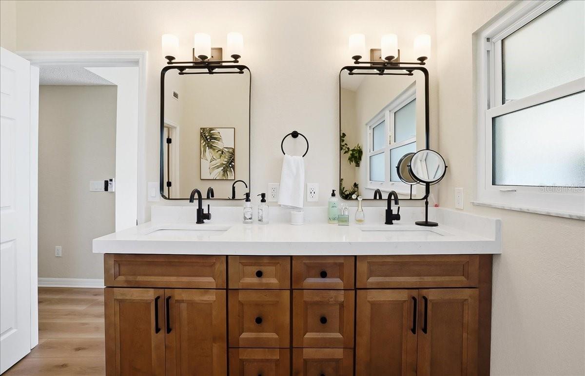 BRIDGEWATER TOWNHOMES - Residential