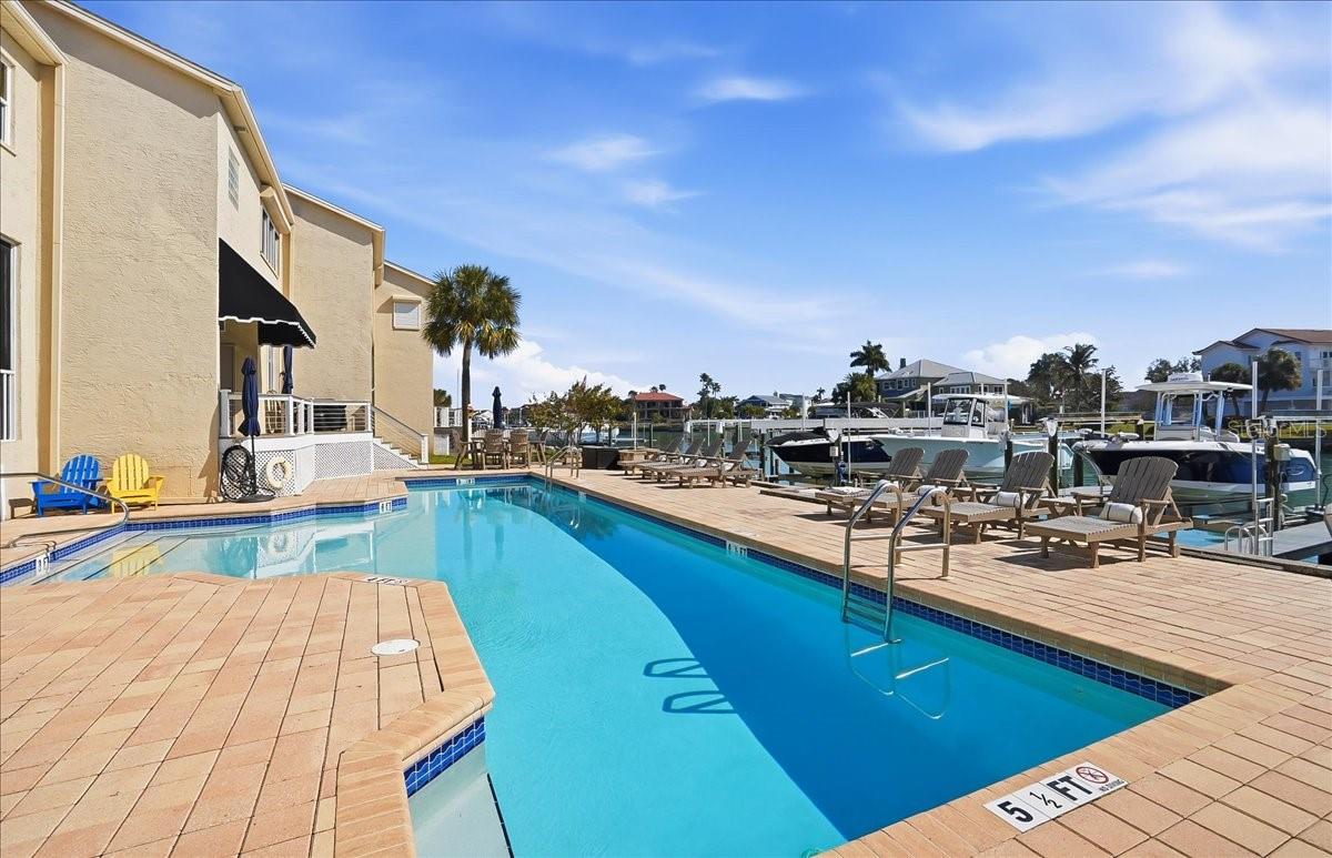 BRIDGEWATER TOWNHOMES - Residential