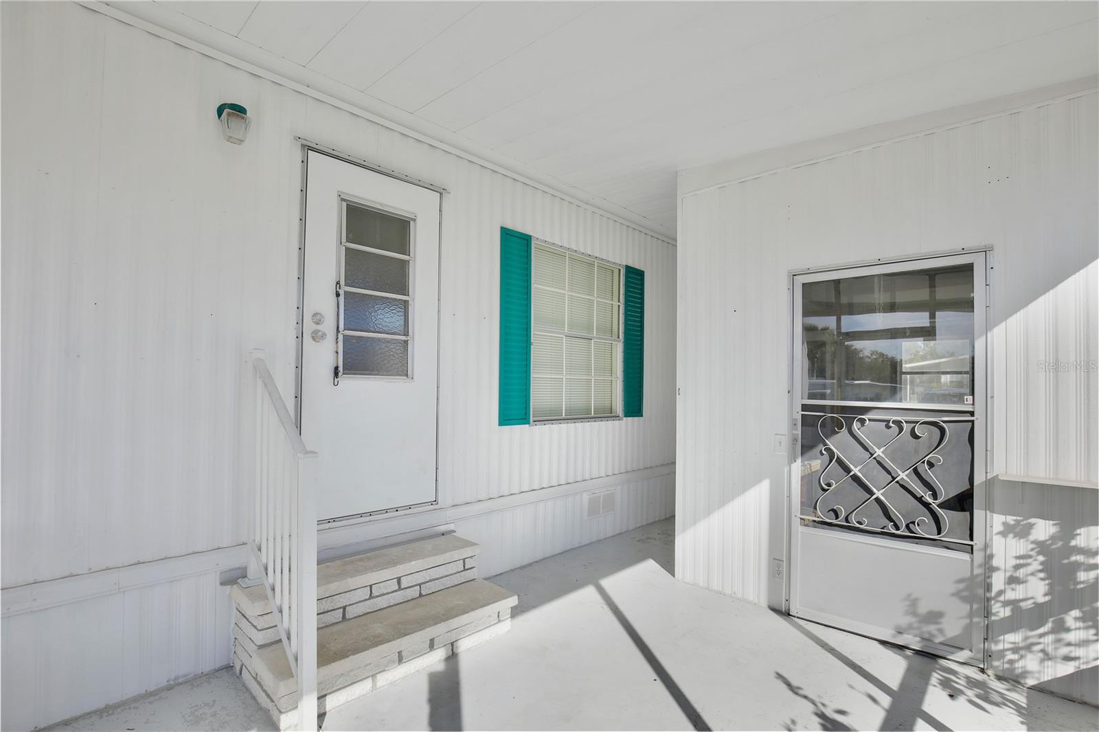 WATER WHEEL ADULT MOBILE HM CM - Residential