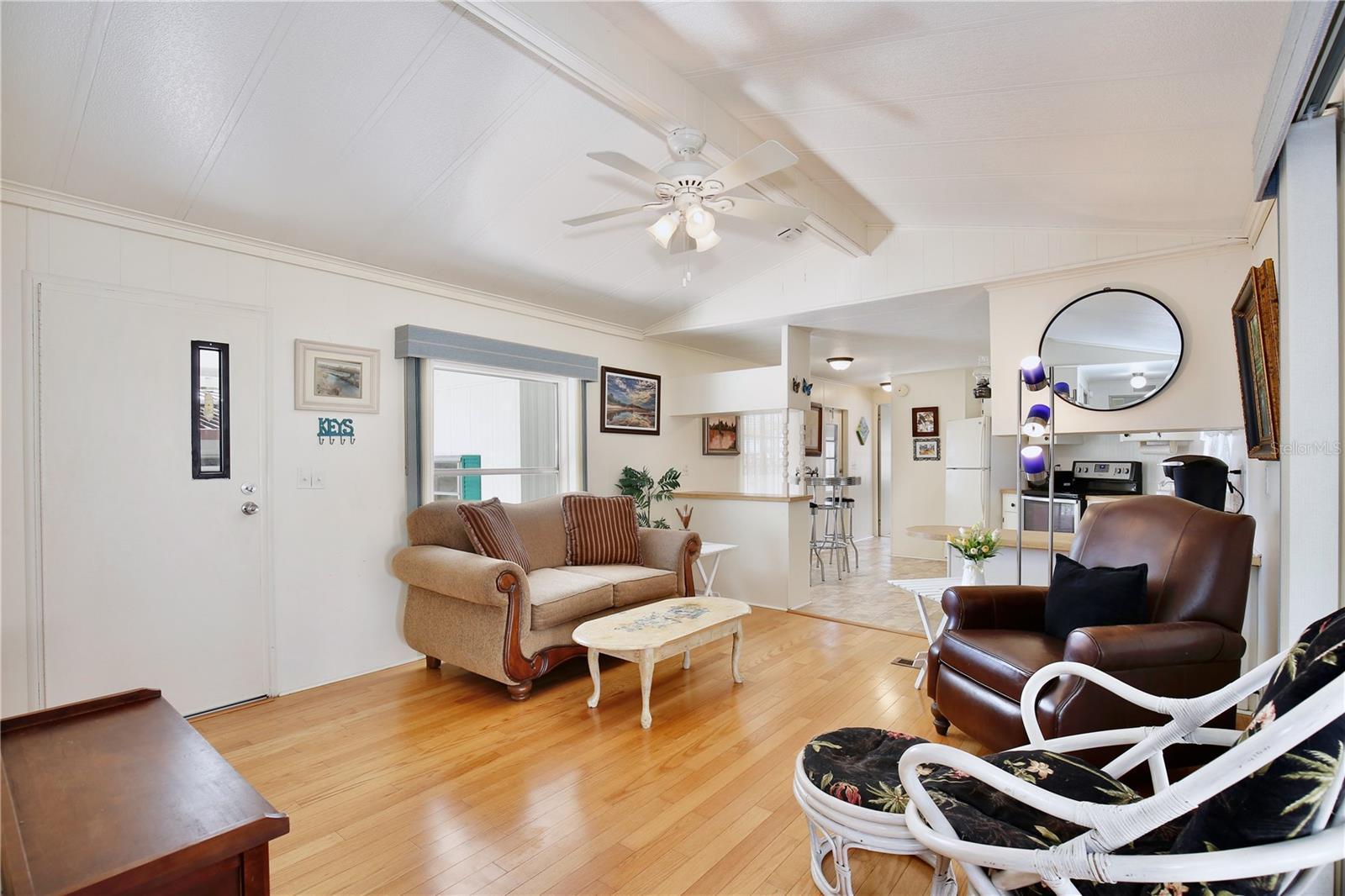 WATER WHEEL ADULT MOBILE HM CM - Residential