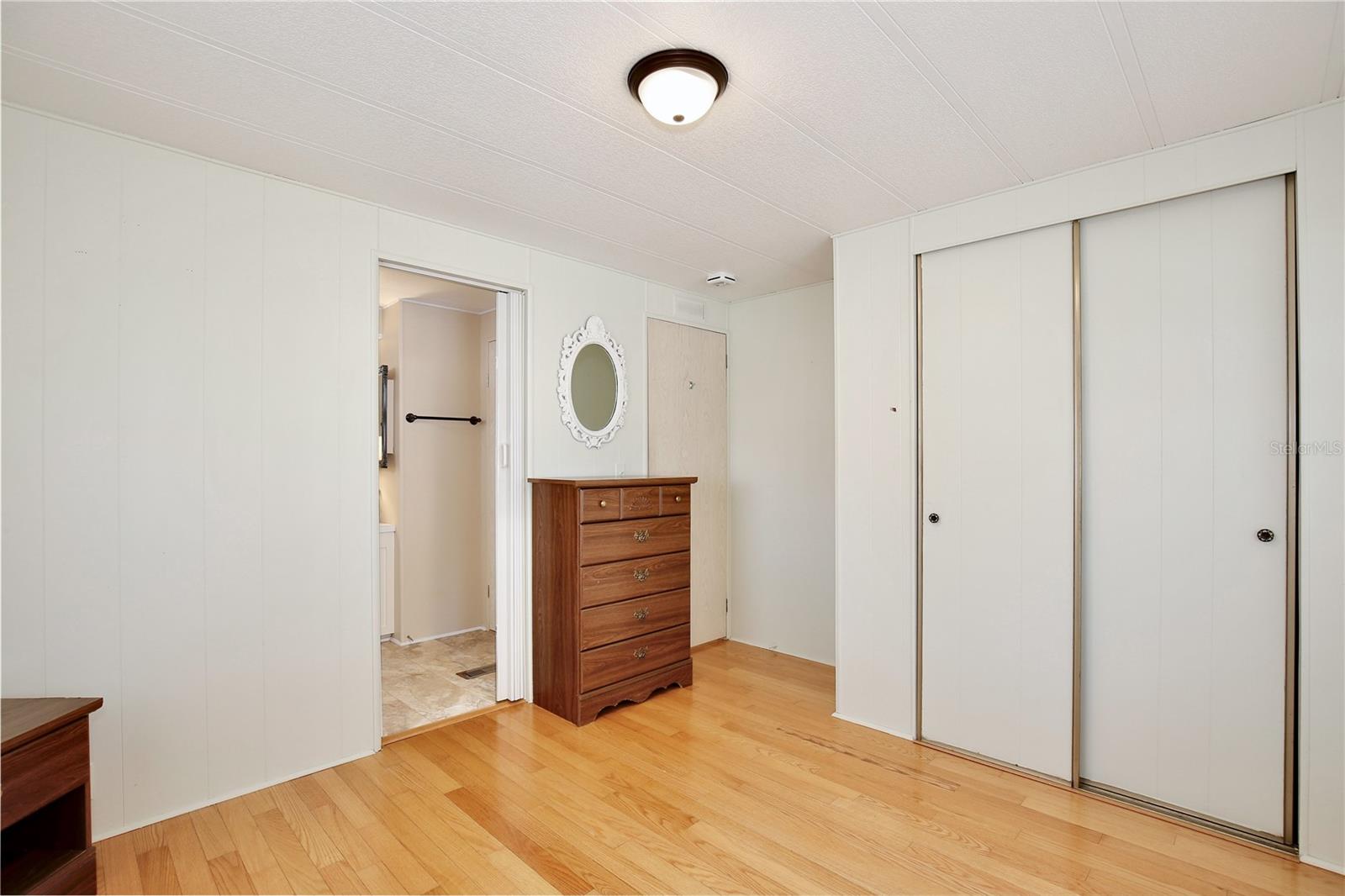 WATER WHEEL ADULT MOBILE HM CM - Residential