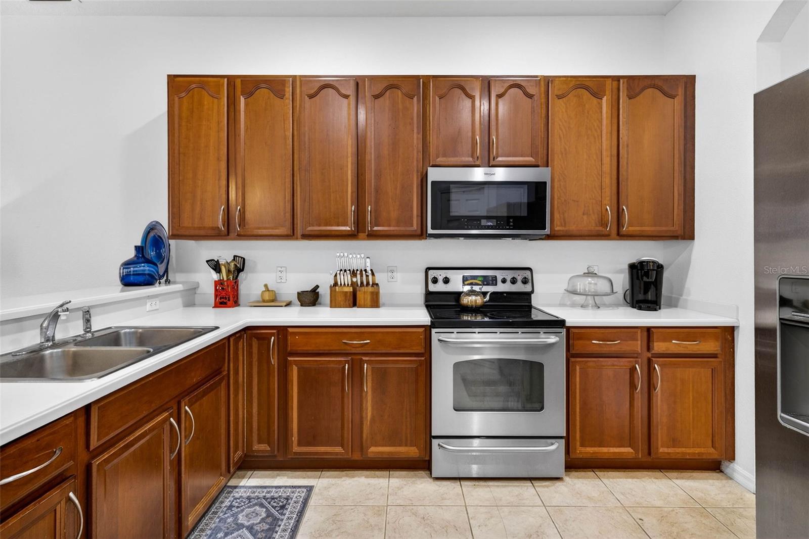 RIDGE CREST SUB UNITS - Residential