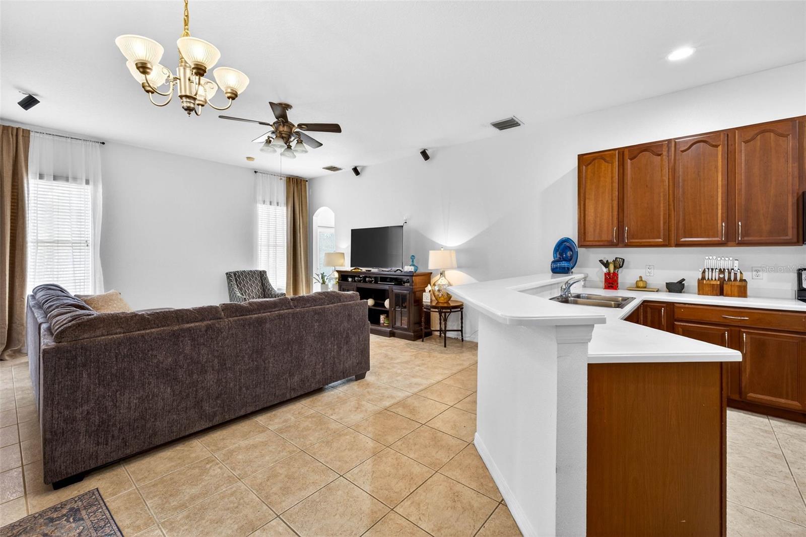 RIDGE CREST SUB UNITS - Residential