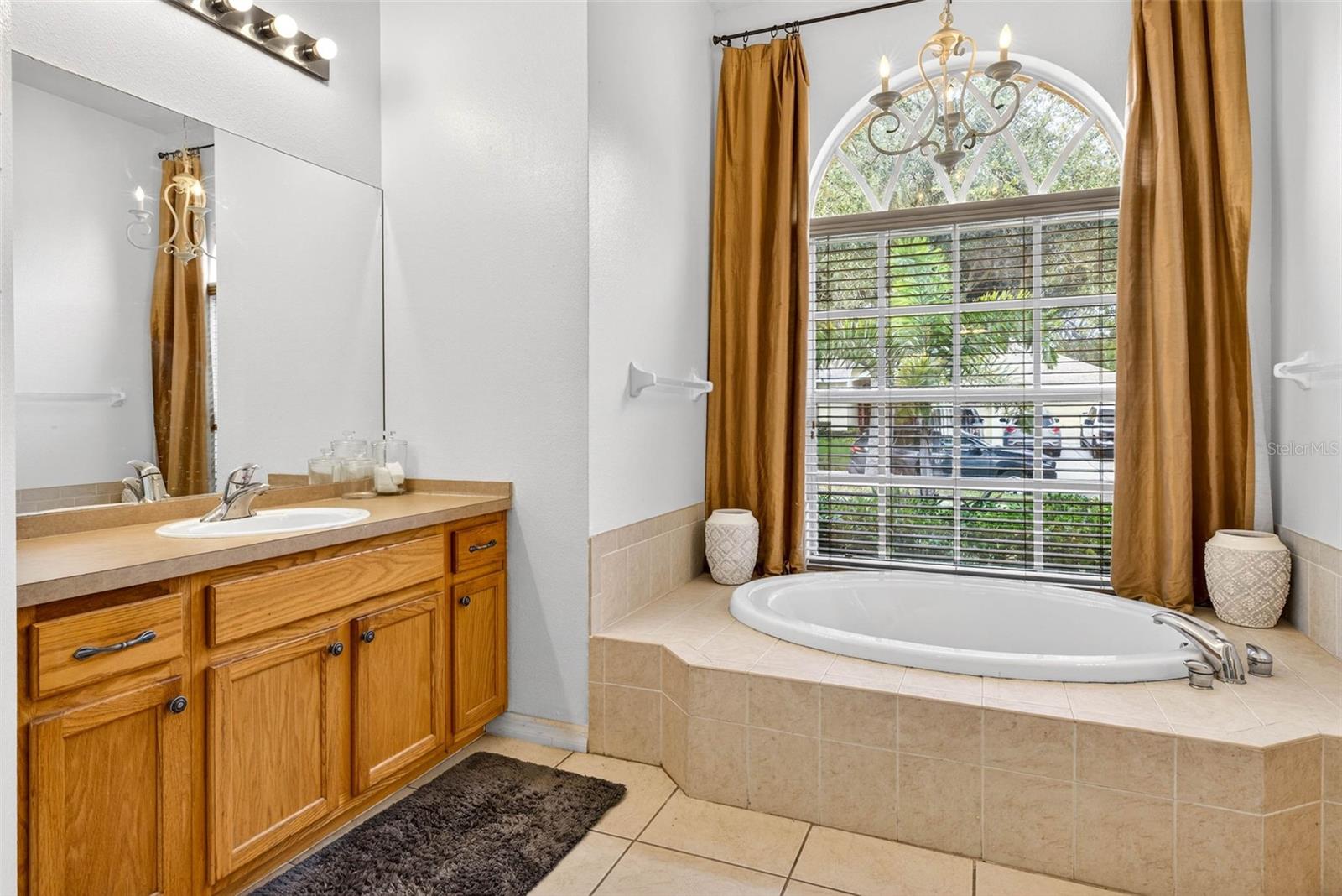 RIDGE CREST SUB UNITS - Residential