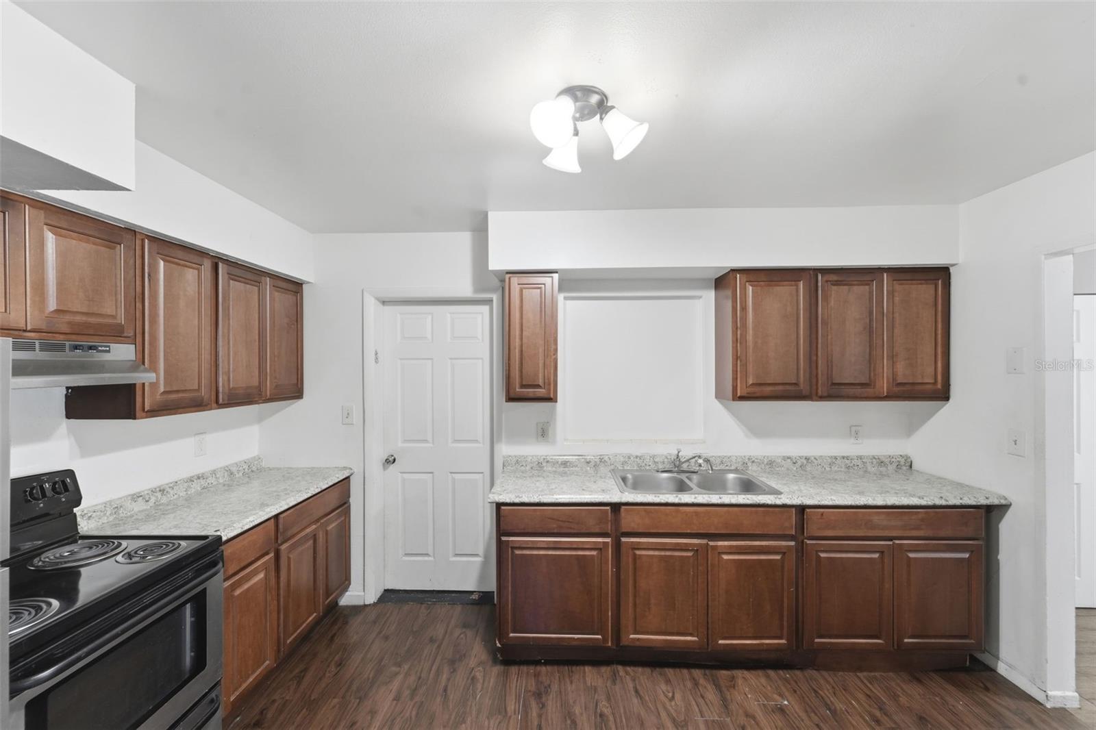 COUNTRY CLUB HEIGHTS ADD 01 - Residential