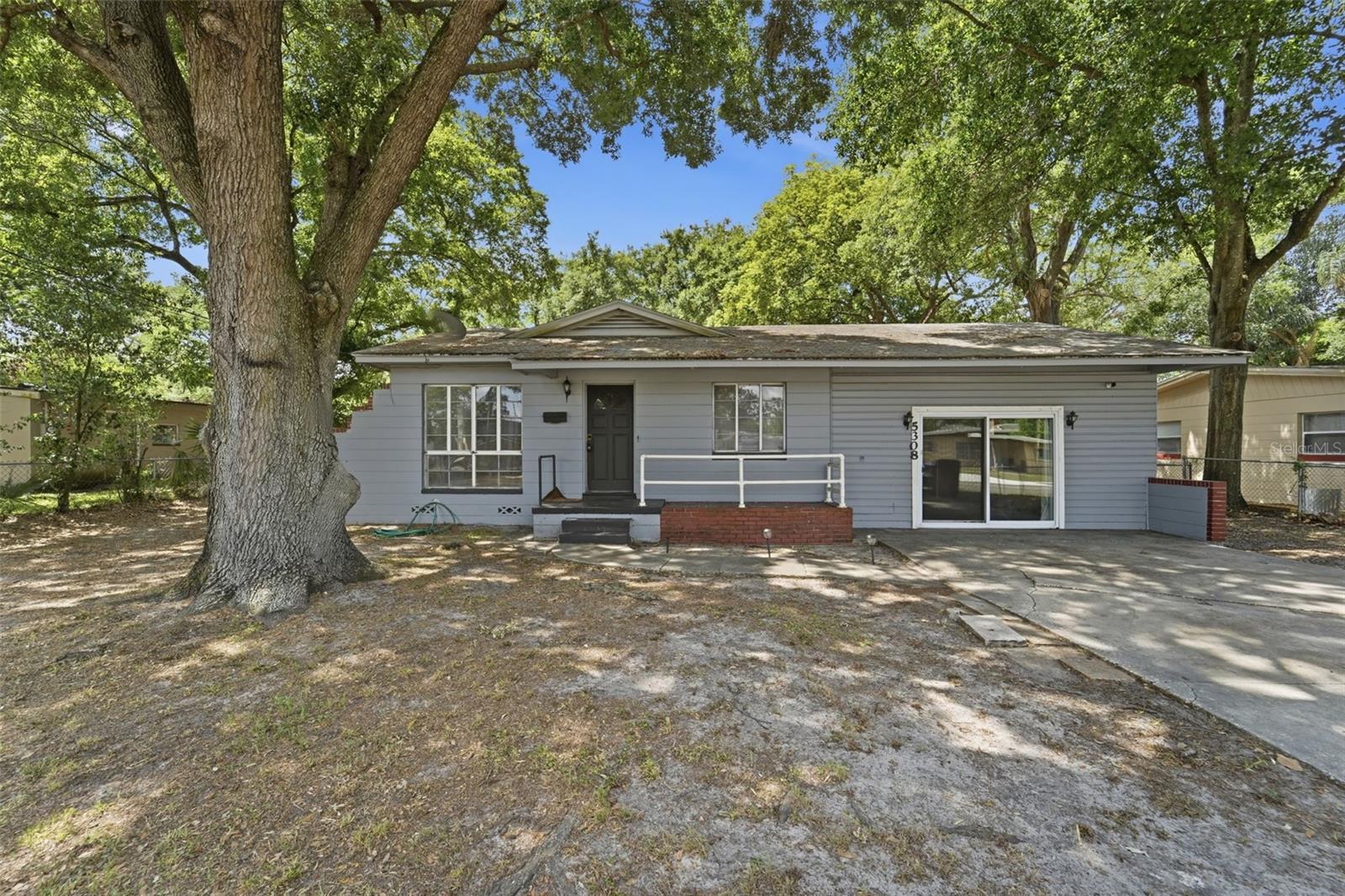 COUNTRY CLUB HEIGHTS ADD 01 - Residential