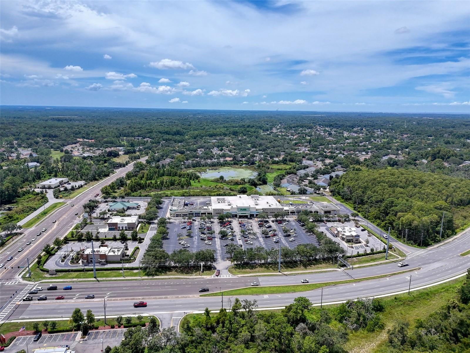 MOON LAKE ESTATES - Land