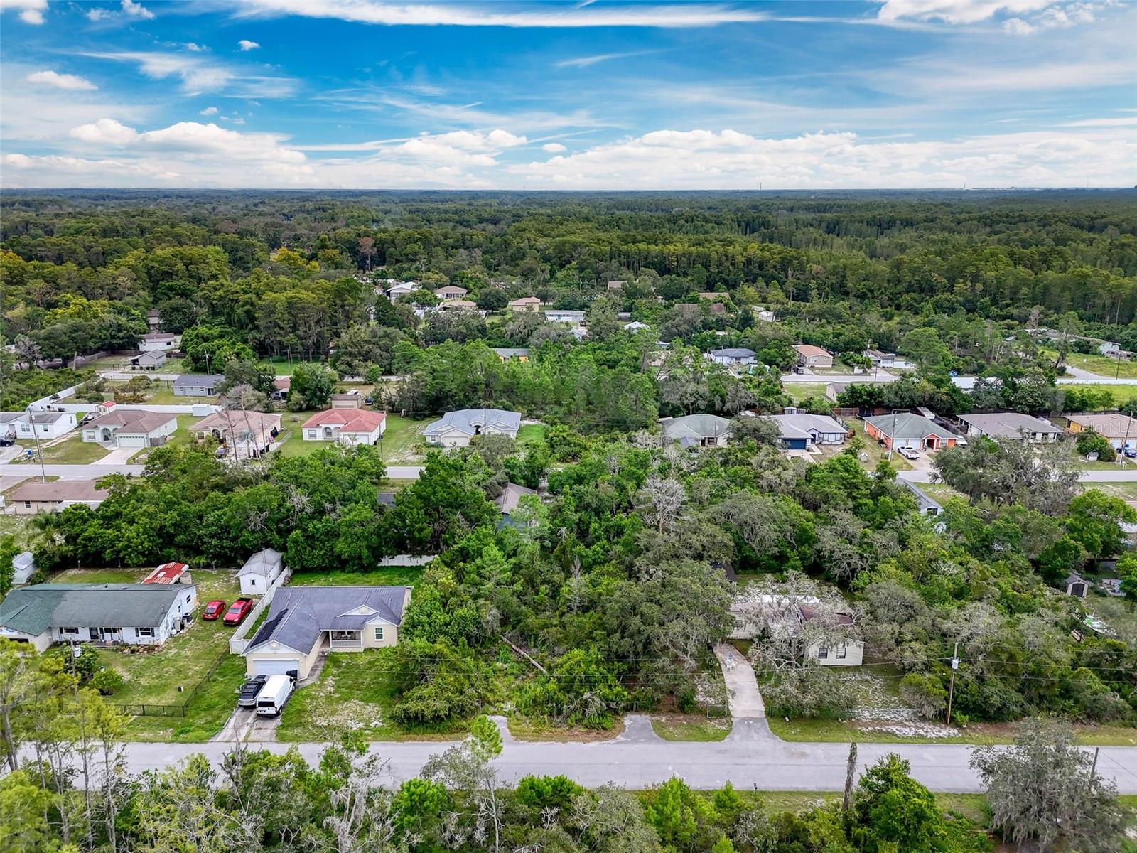 MOON LAKE ESTATES - Land