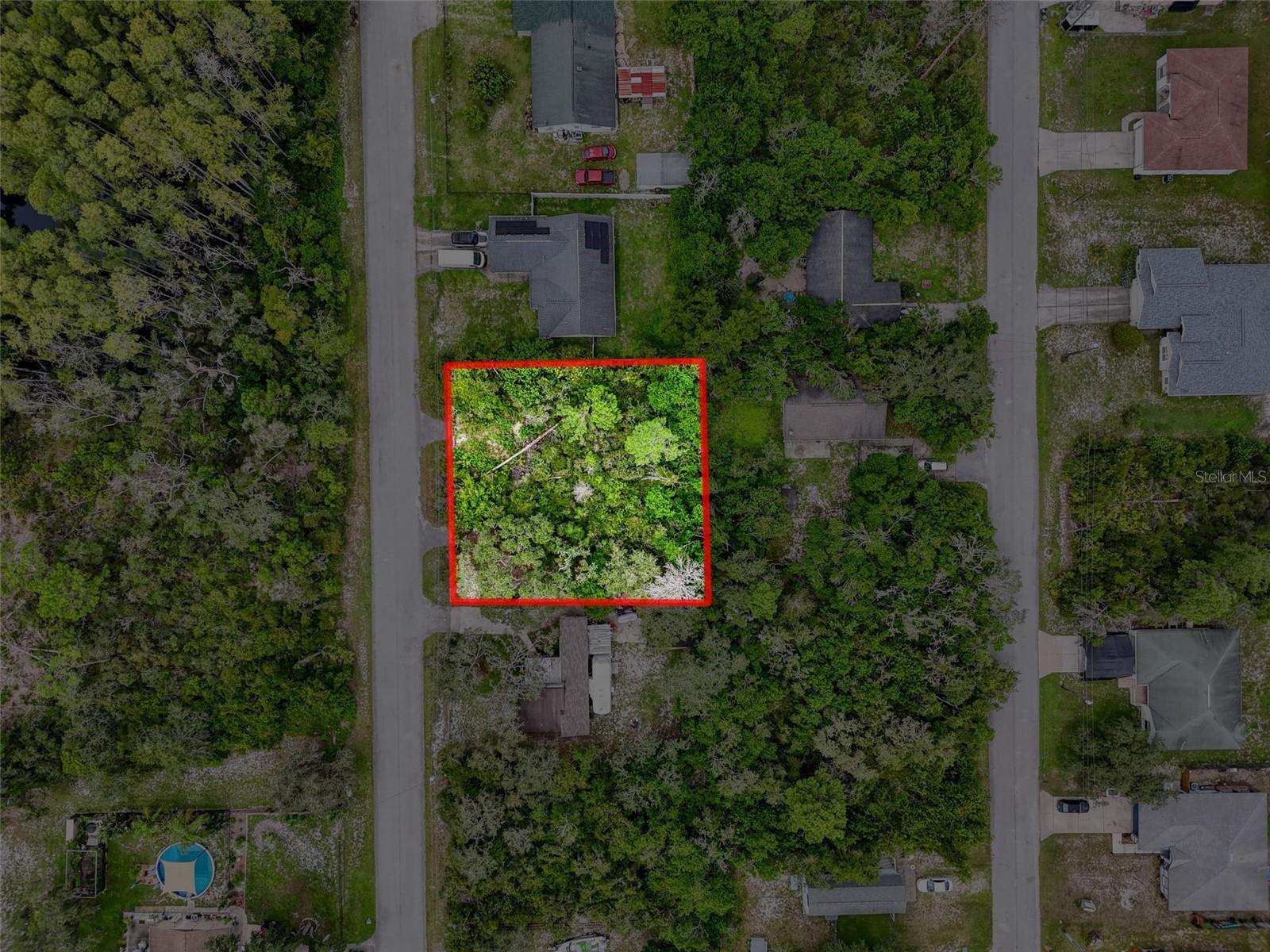 MOON LAKE ESTATES - Land