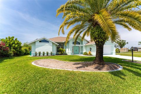 Single Family Residence in ENGLEWOOD FL 1745 WALDEN COURT.jpg