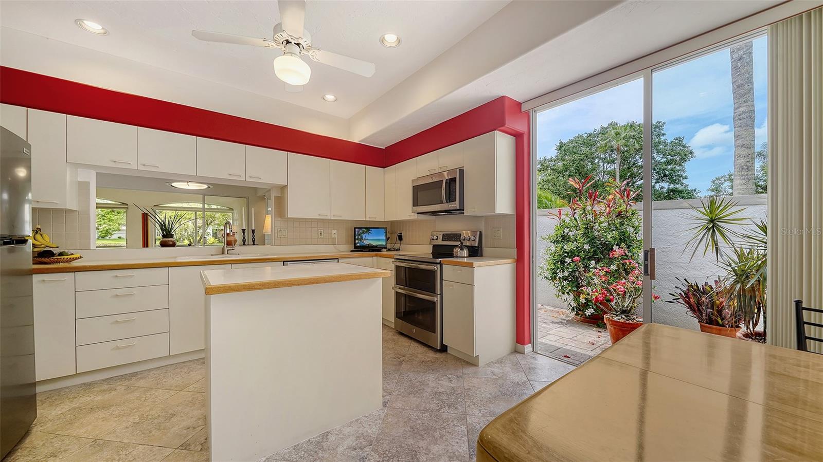 CHATSWORTH GREENE -  THE HIGHLANDS - THE MEADOWS - Residential