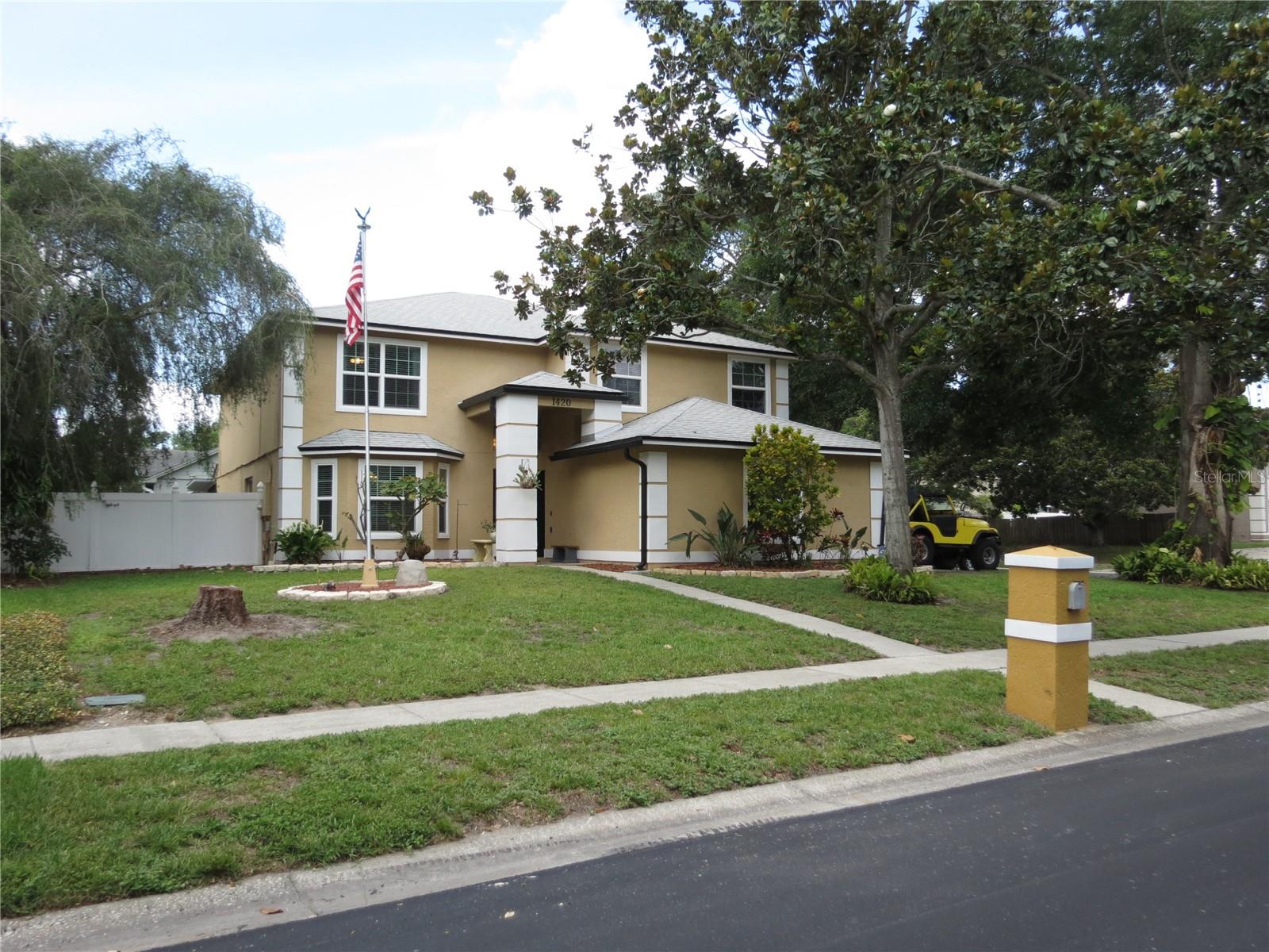 1420 CENTER STREET