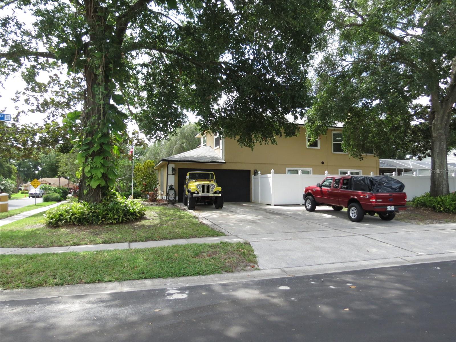 1420 CENTER STREET