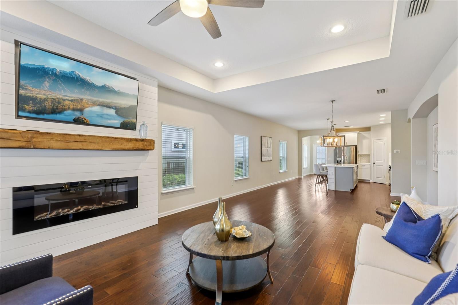 BEACON LAKE PH 1 - Residential