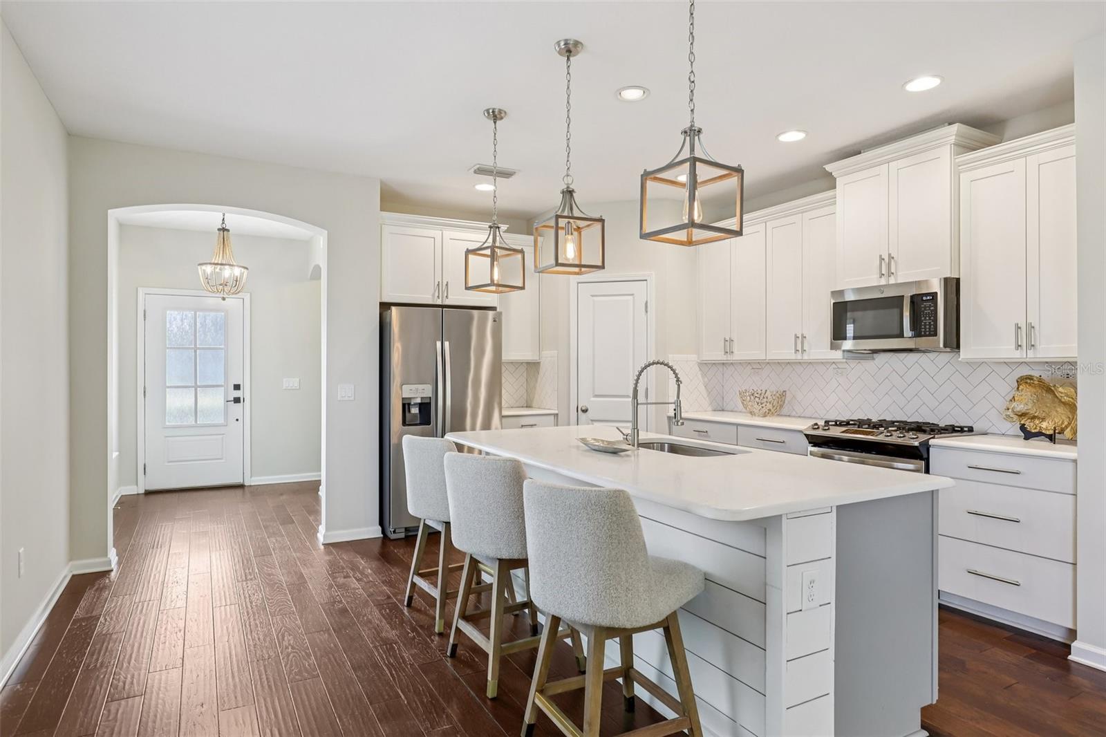 BEACON LAKE PH 1 - Residential