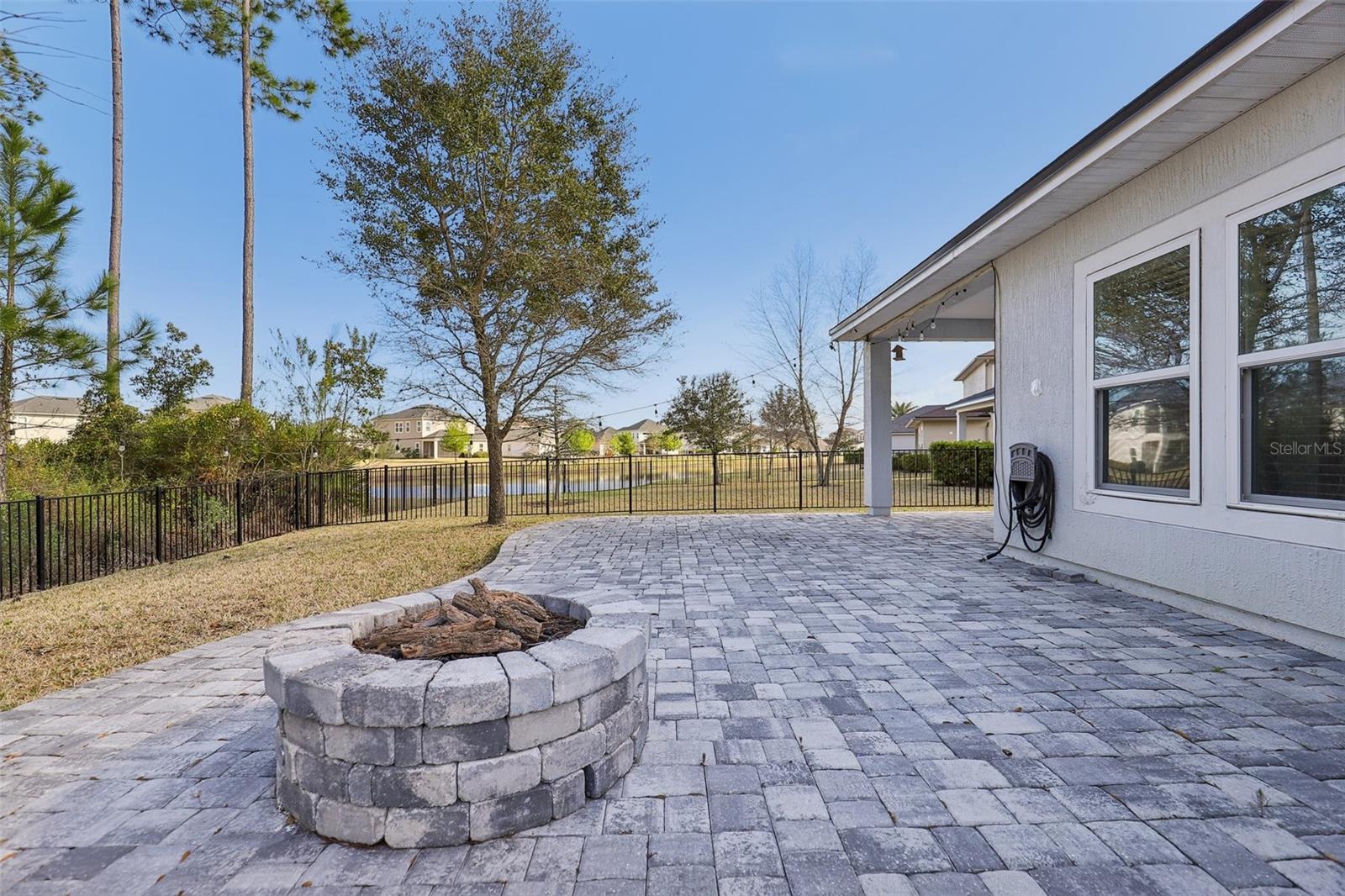 BEACON LAKE PH 1 - Residential