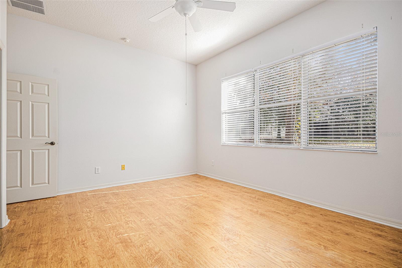 CASCADES OF GROVELAND / TRILOGY ORLANDO - Residential