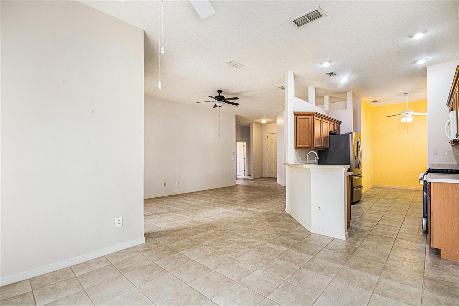 CASCADES OF GROVELAND / TRILOGY ORLANDO - Residential