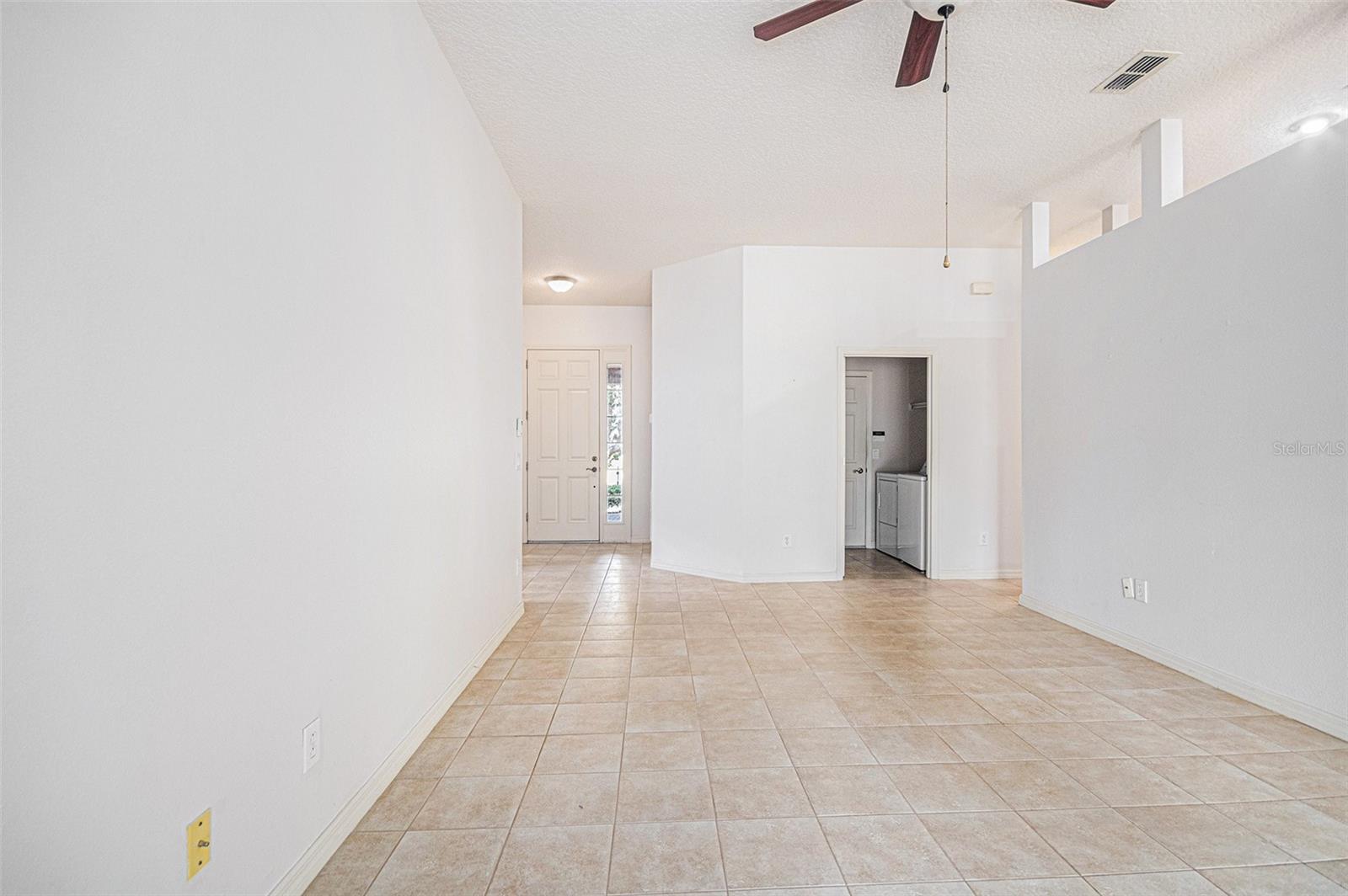 CASCADES OF GROVELAND / TRILOGY ORLANDO - Residential