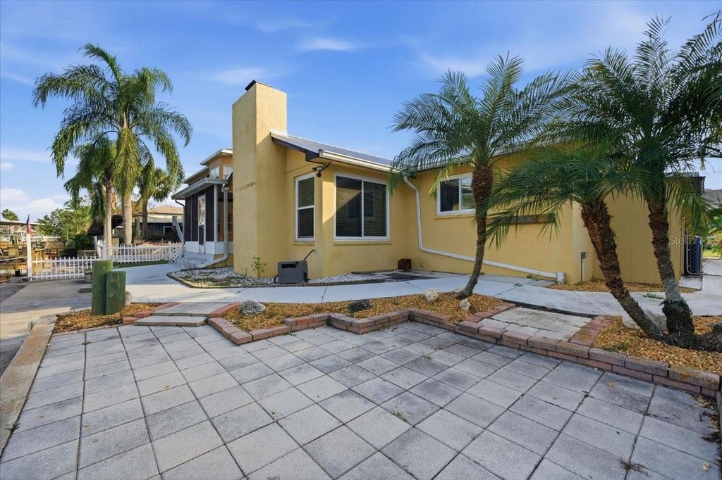 Photo of 7527 Hatteras Drive, Hudson, FL 34667 (MLS # W7881202)