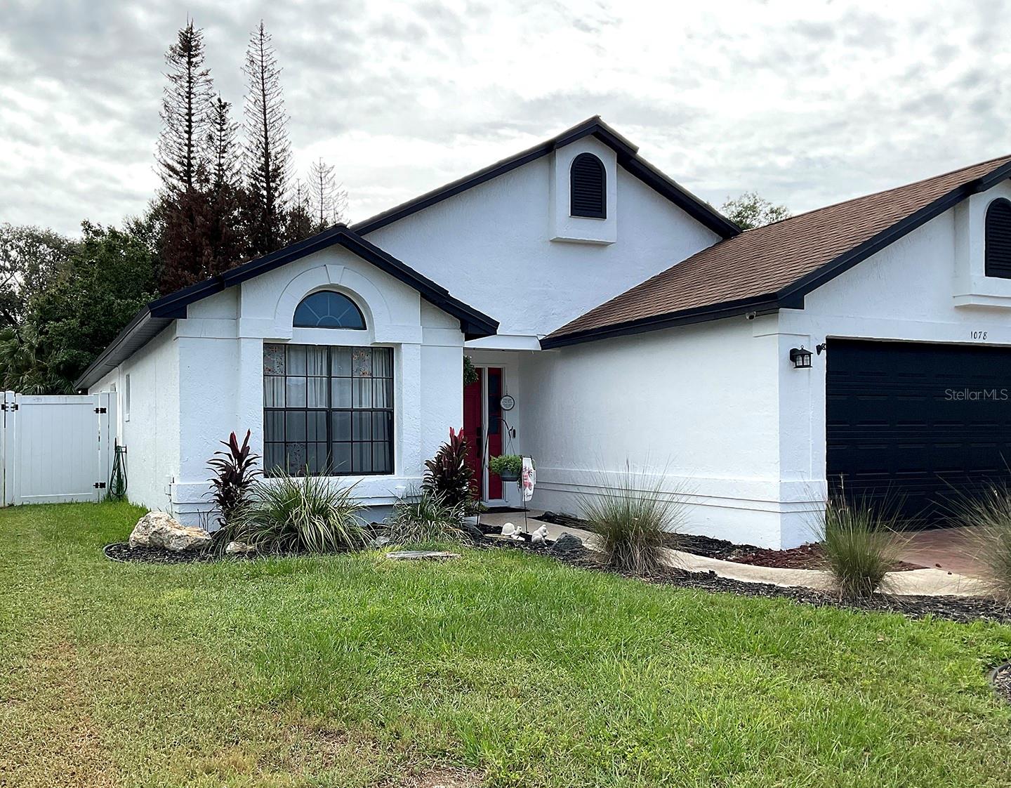 1078 MANIGAN AVE