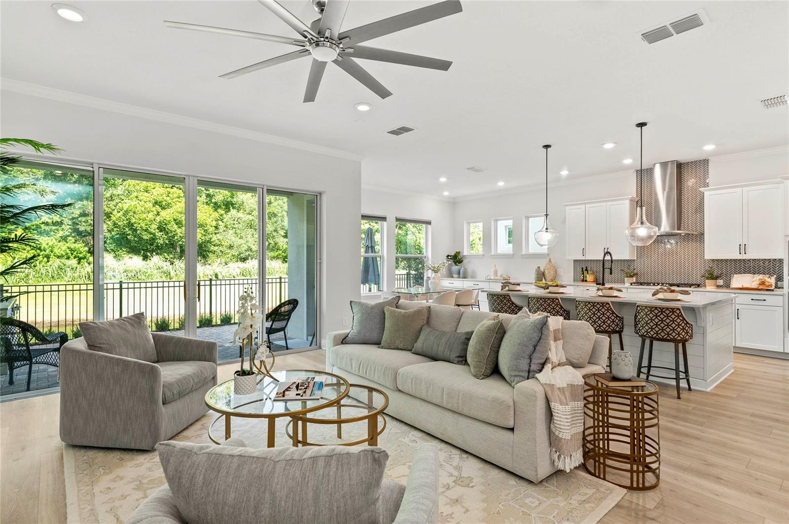 570 WISHBONE LANE