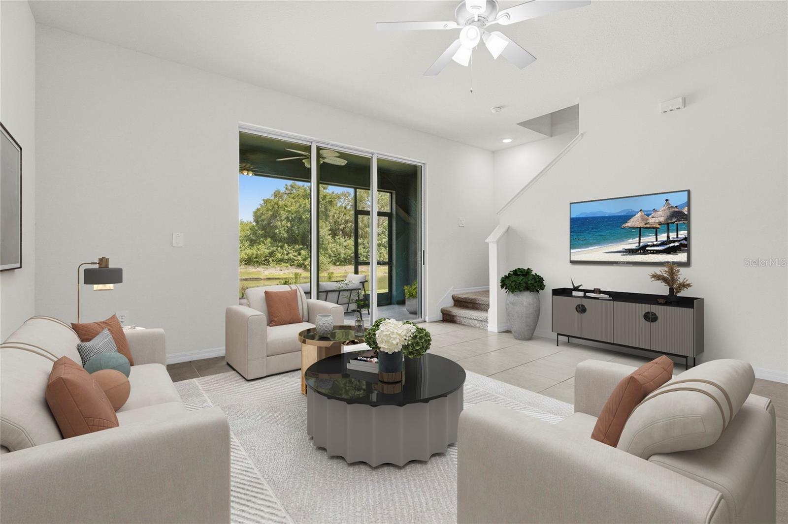 PROMENADE EAST - Residential
