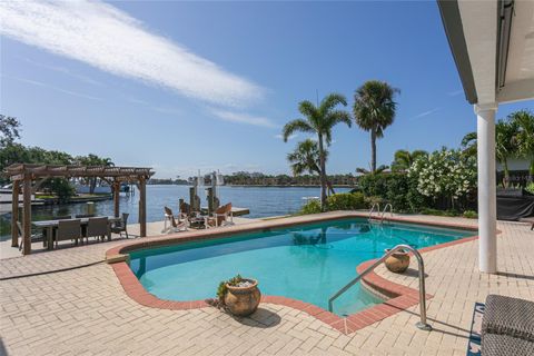 3901 13TH WAY NE ST PETERSBURG FL 33703