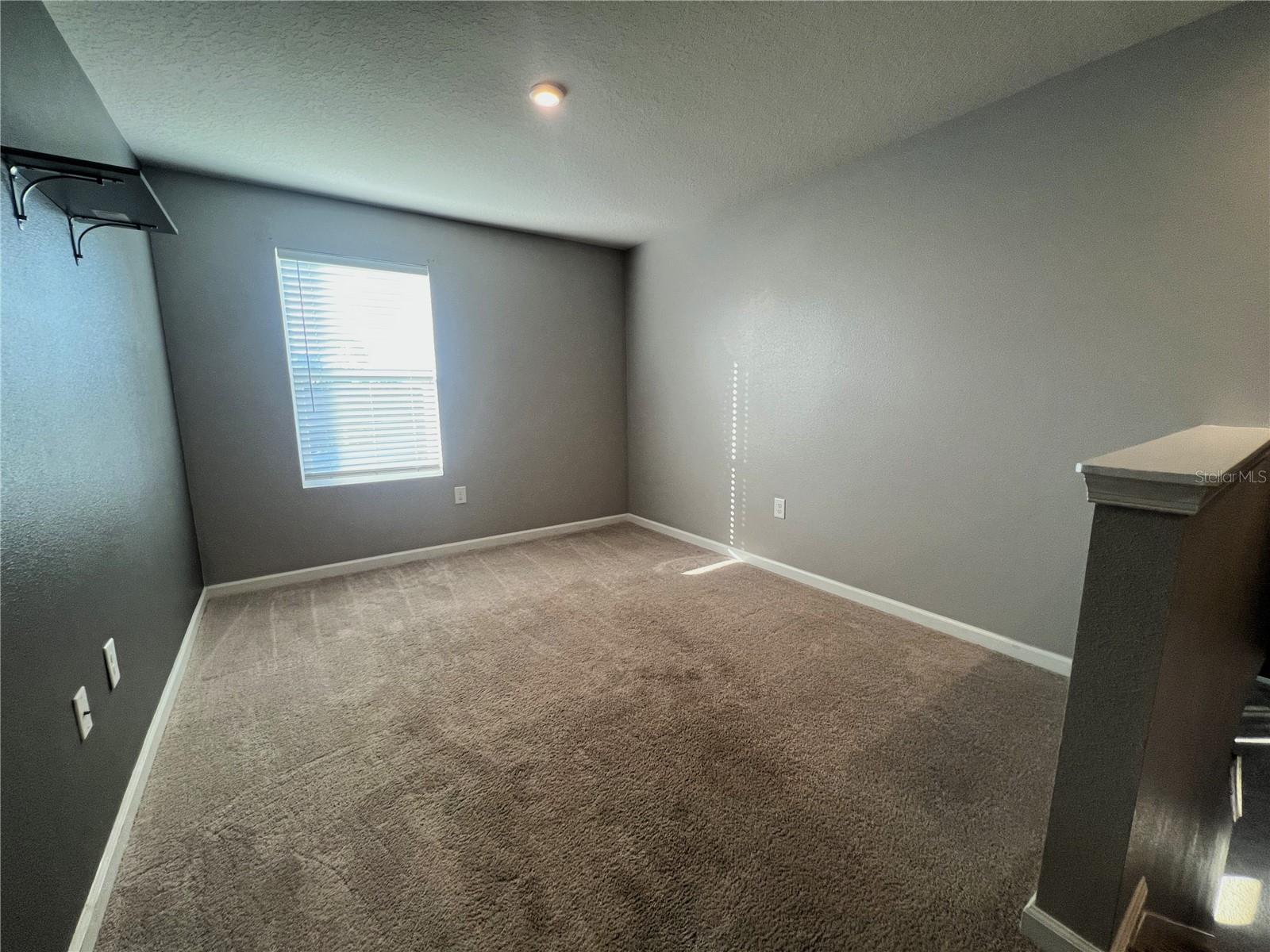 LAKES/LUCERNE PARK PH 6 - Residential Lease