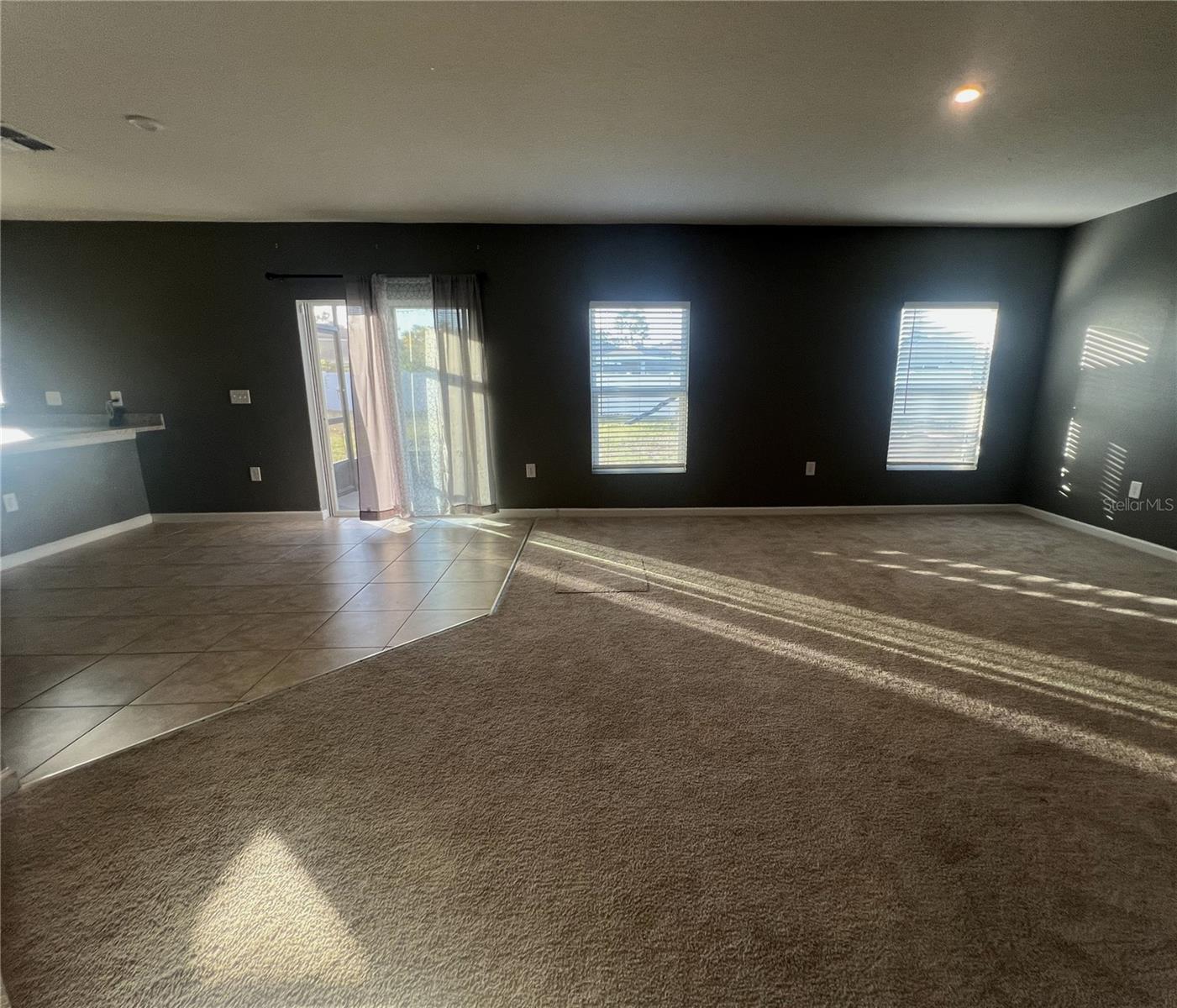 LAKES/LUCERNE PARK PH 6 - Residential Lease