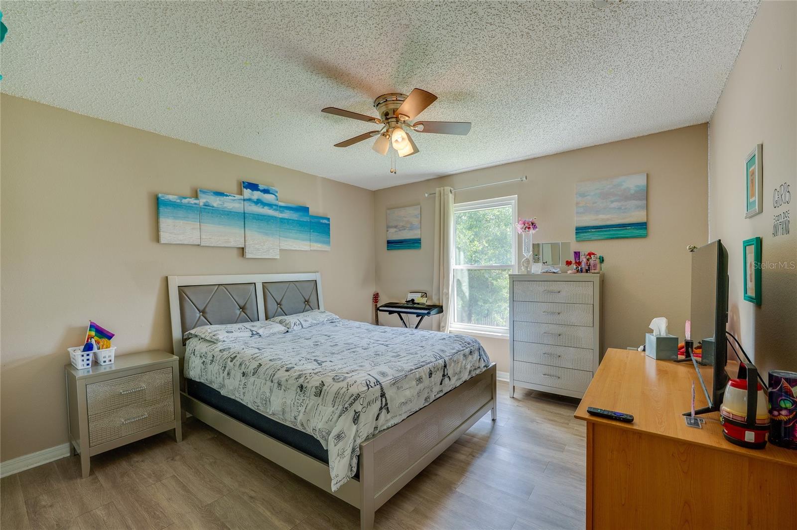 11 ZIRCON COURT