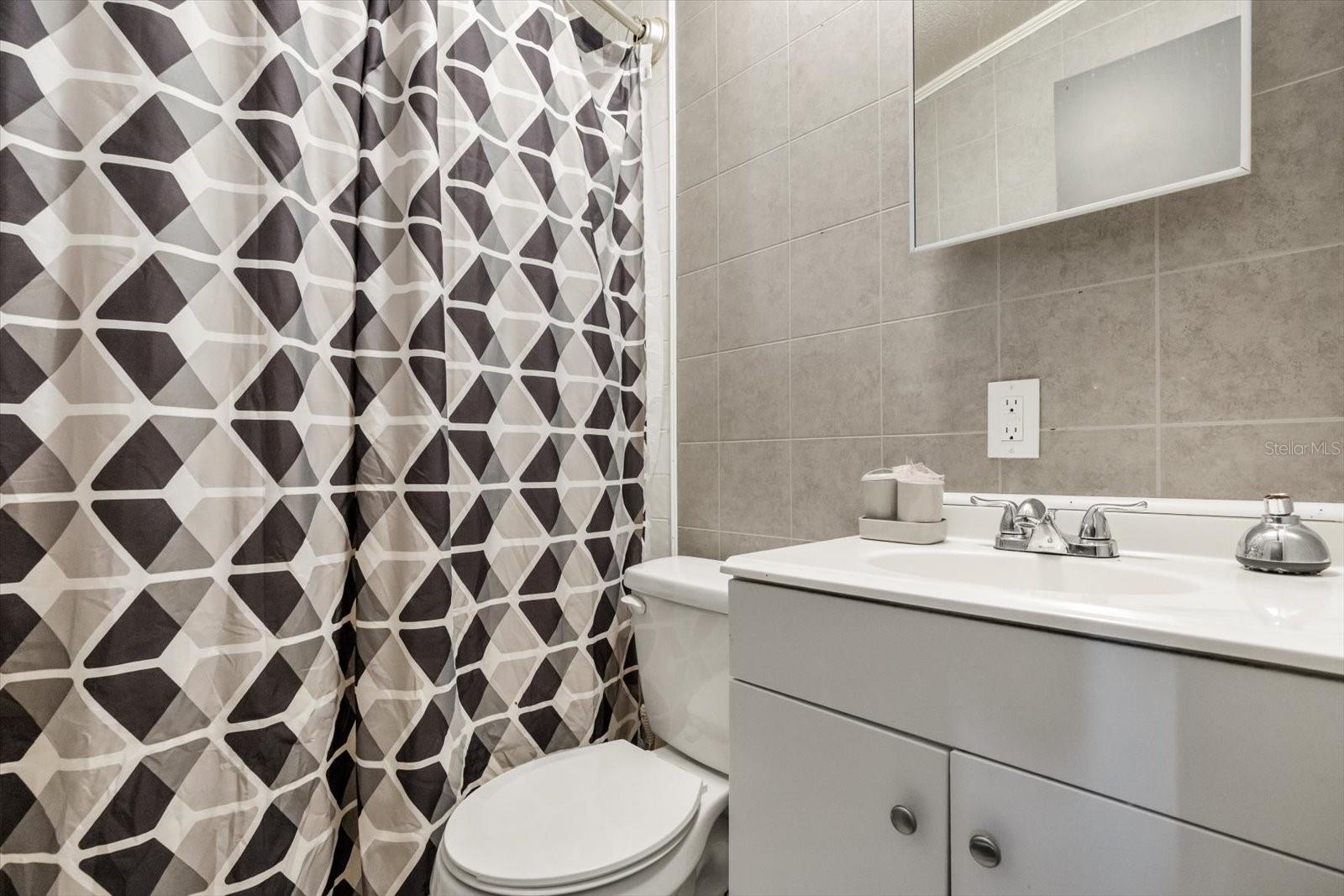 OUTDOOR RESORTS AMERICA - Residential