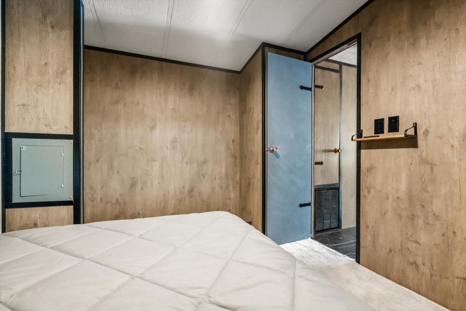 OUTDOOR RESORTS AMERICA - Residential