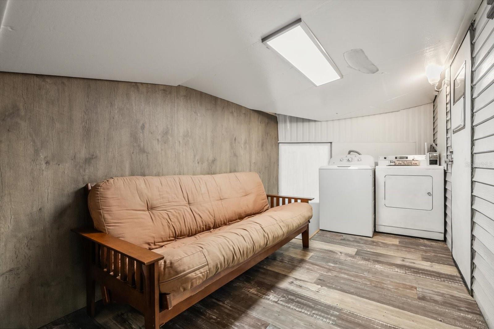 OUTDOOR RESORTS AMERICA - Residential