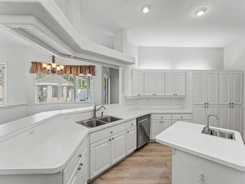 Tiny photo for 1709 W Pine Ridge Boulevard, Beverly Hills, FL 34465 (MLS # OM727972)