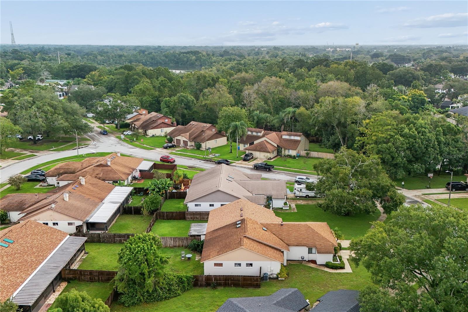 624 S WILDFLOWER COURT