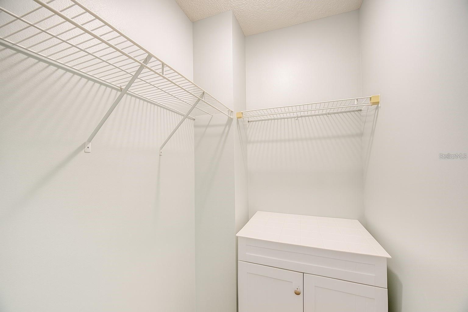 FAIRWOODS A CONDOMINIUM COND BK-7 PGS 6- - Residential