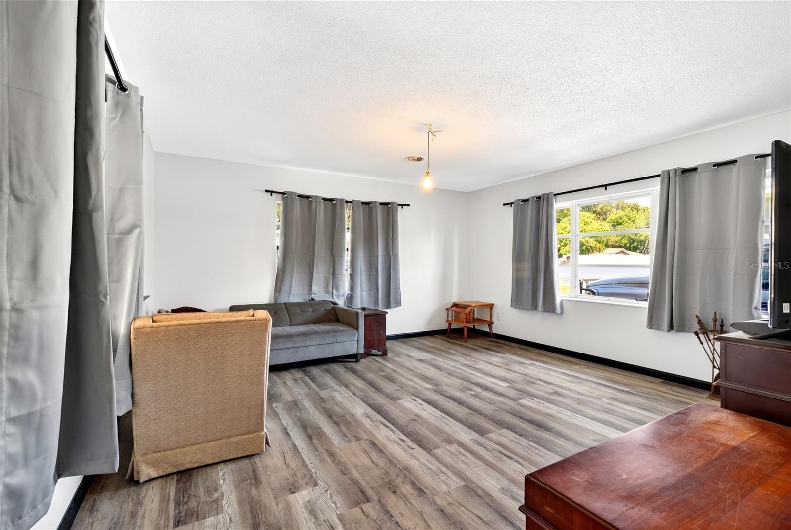 BELMAR ESTATES - Residential